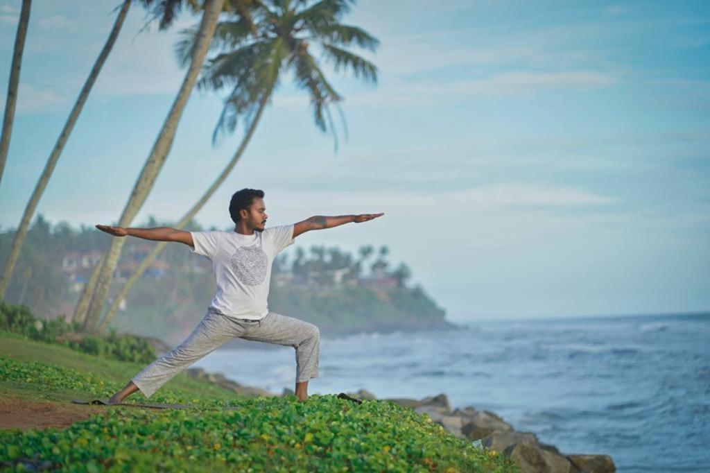 Готель Tattwamasi Ayuryoga With Breakfast And Yoga Варкала Екстер'єр фото